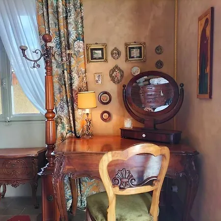 Costanza Con Balcone E Vista Giardino 아파트 *