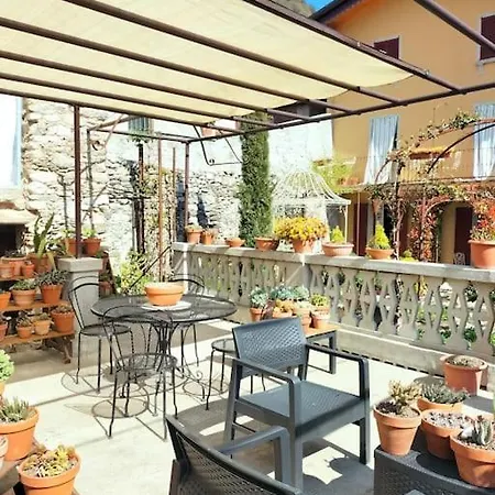 Costanza Con Balcone E Vista Giardino 아파트 마그레글리오